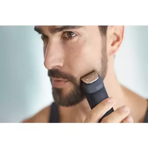 Philips Multigroom MG-5730 thumbnail
